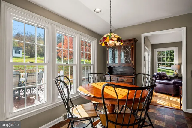 $600,000 | 4 Pierce Lane, Downingtown, PA 19335