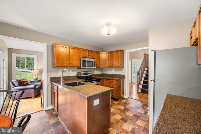 $600,000 | 4 Pierce Lane, Downingtown, PA 19335