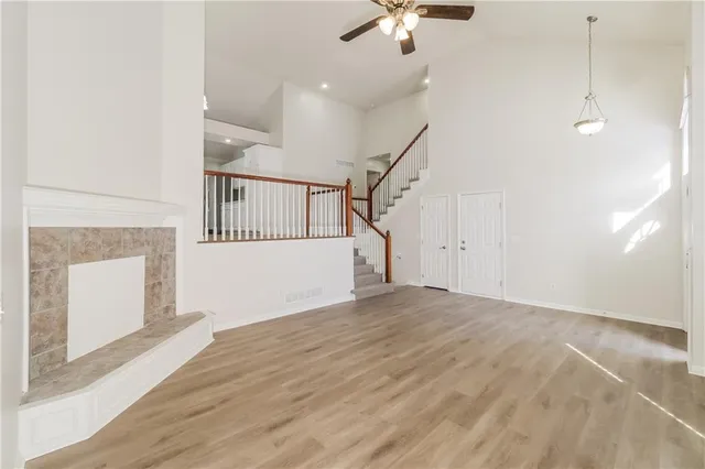 $2,875 | 19098 West 164th Terrace, Olathe, KS 66062