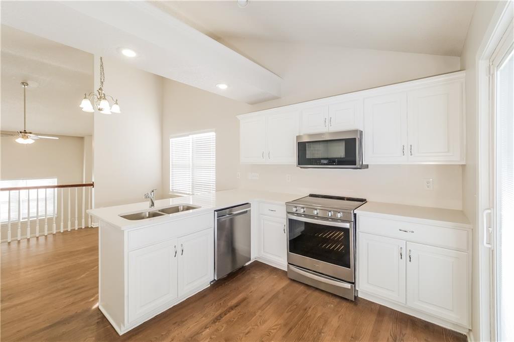 19098 West 164th Terrace Olathe, KS 66062 - Photo 6 of 19