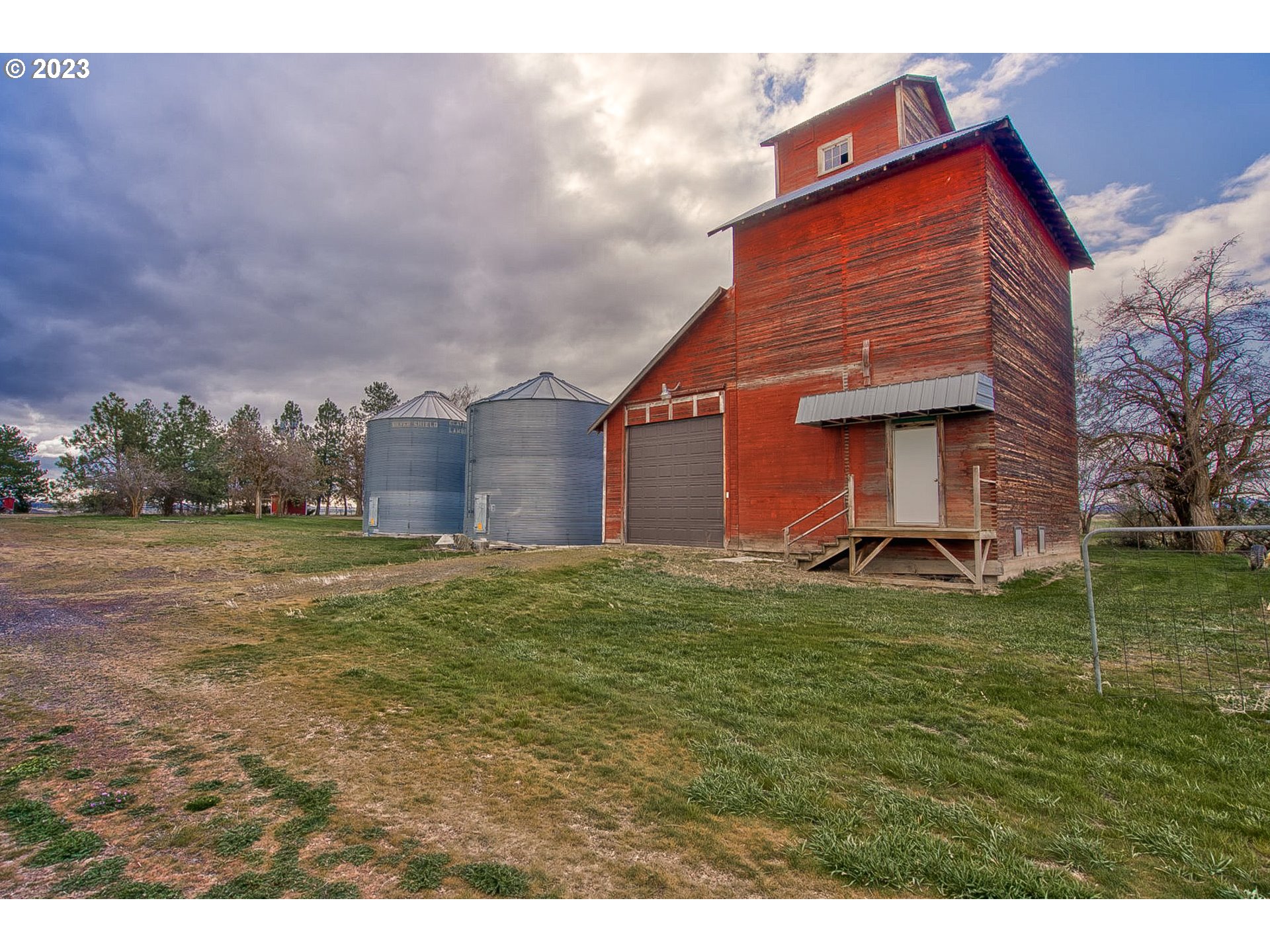 56626 Juniper Flat Road Maupin, OR 97037 - Photo 11 of 15 Gallery Image 11