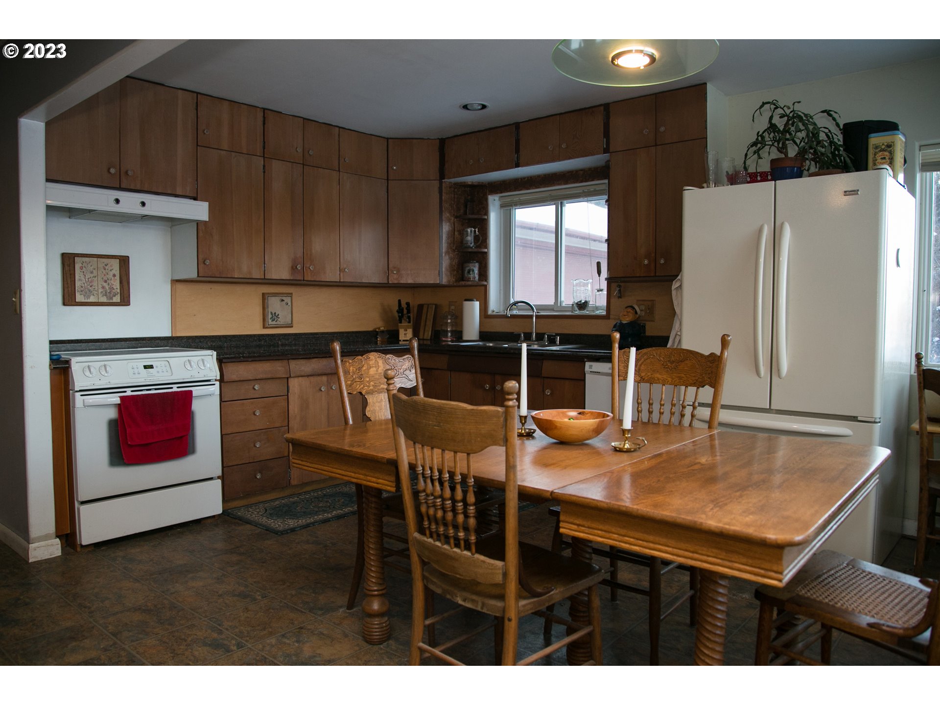 56626 Juniper Flat Road Maupin, OR 97037 - Photo 4 of 15 Gallery Image 4