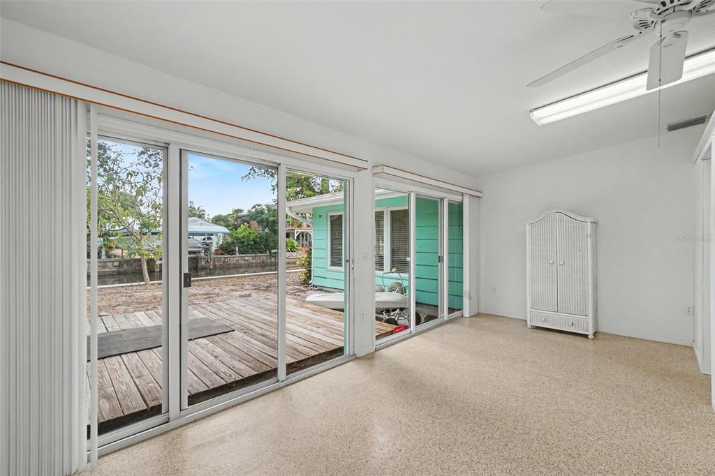 528 Ralph Street Sarasota, FL 34242 - Photo 23 of 60 Gallery Image 23