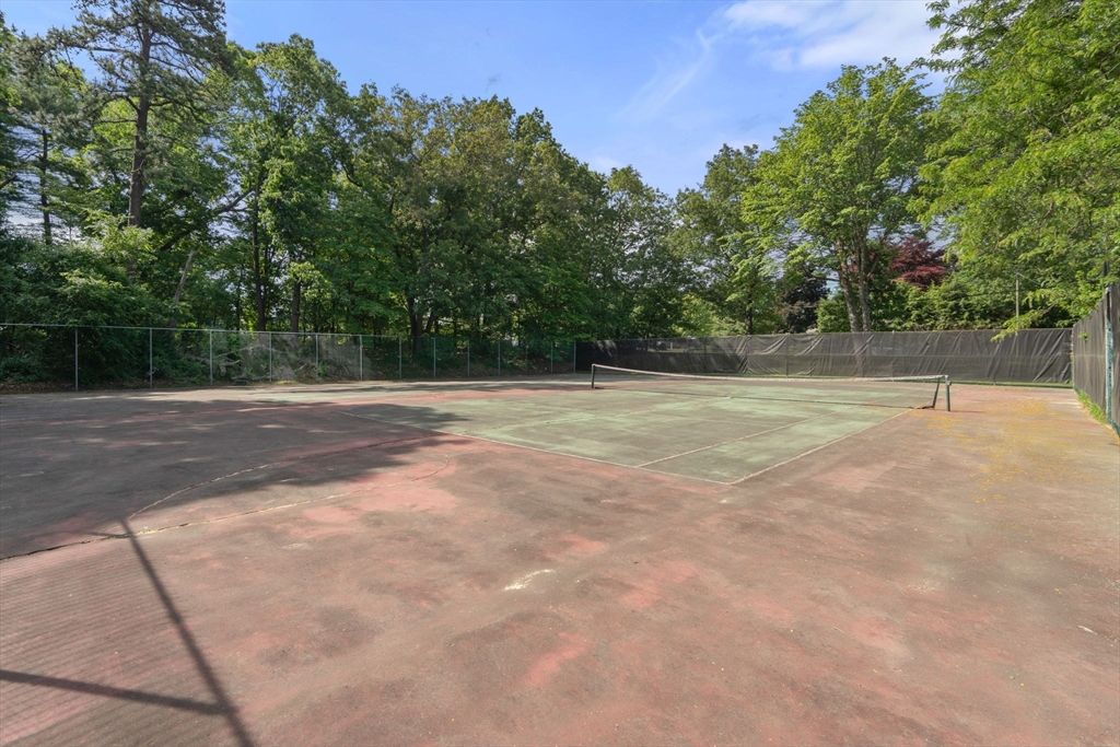 40 Yorktown Drive, Unit D Springfield, MA 01108 - Photo 21 of 27