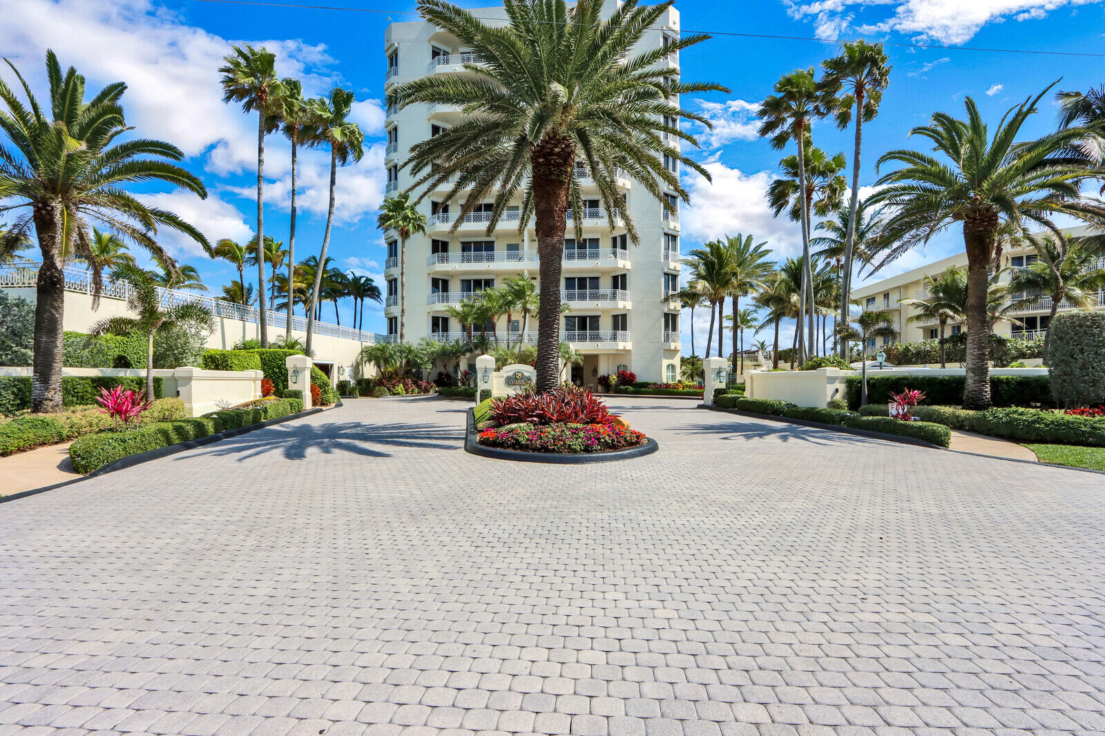 19950 South Beach Road, Unit 5S Jupiter, FL 33469 - Photo 42 of 55 Entrance