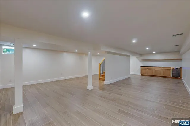 $10,000 | 415 Bailey Road, Paramus, NJ 07652