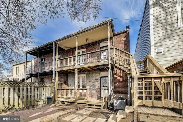 $1,049,000 | 212 Elm Street Northwest, Washington, DC 20001