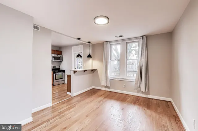 $1,049,000 | 212 Elm Street Northwest, Washington, DC 20001