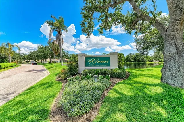 $475,000 | 5815 Los Verdes Court, Bradenton, FL 34210