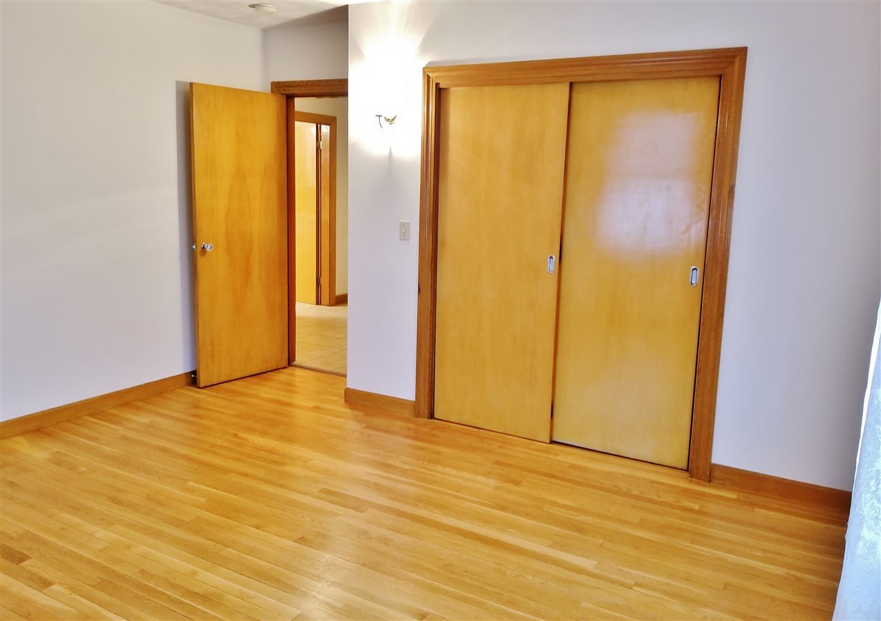 99 Kennard Road Manchester, NH 03104 - Photo 22 of 39
