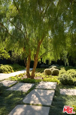 $5,295,000 | 258 South Hudson Avenue, Los Angeles, CA 90004