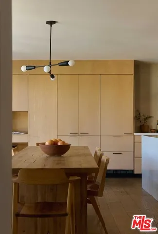 $5,295,000 | 258 South Hudson Avenue, Los Angeles, CA 90004