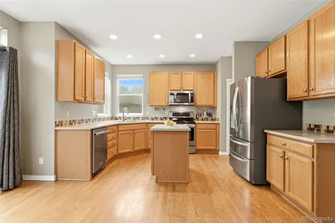 $675,000 | 25295 East Park Crescent Drive, Aurora, CO 80016
