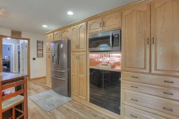 $950,000 | 118 Robert Simmons Road, Westmoreland, TN 37186