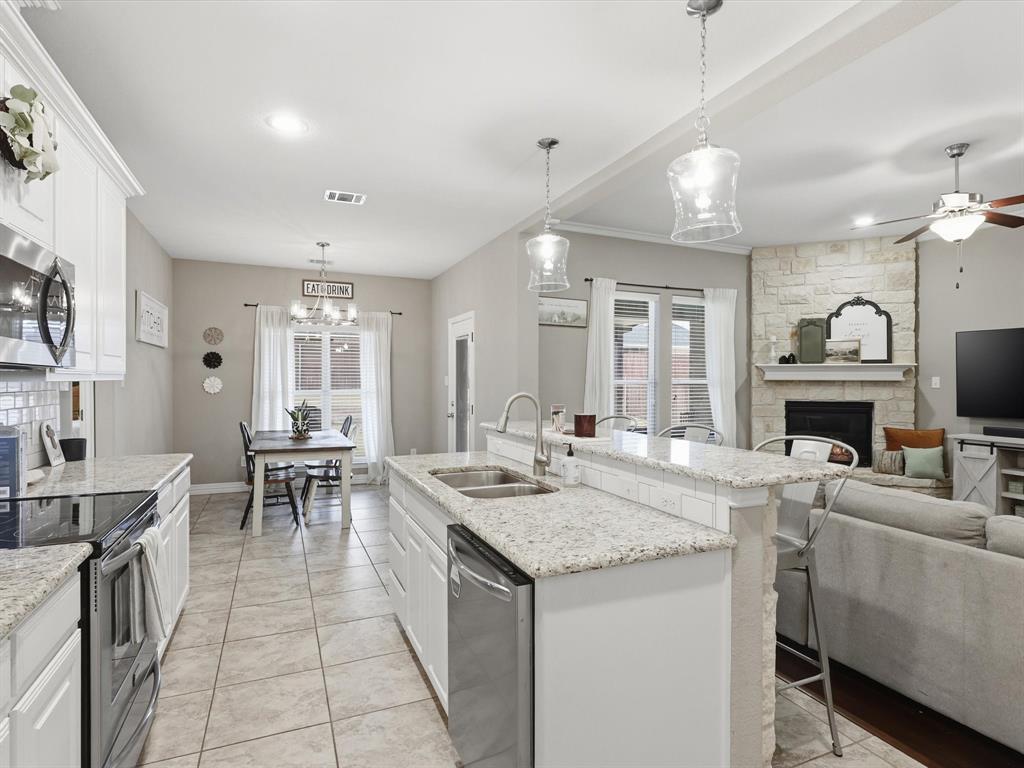 810 Chestnut Grove Drive Cleburne, TX 76033 - Photo 23 of 40