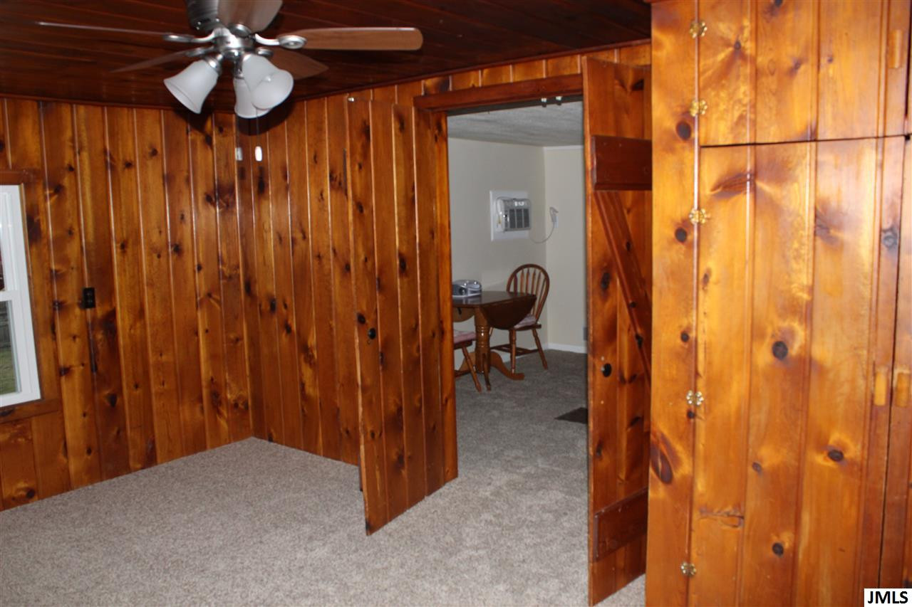 709 Napoleon Road Michigan Center, MI 49254 - Photo 7 of 31 Photo 7