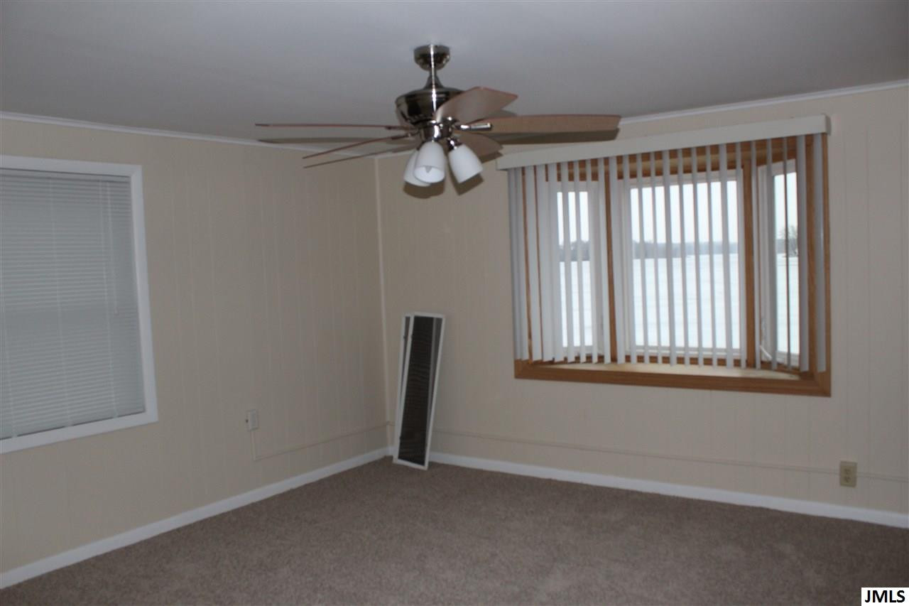 709 Napoleon Road Michigan Center, MI 49254 - Photo 10 of 31 Photo 10