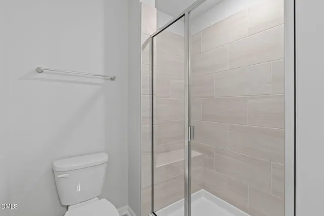 $2,200 | 504 Light Oak Way, Apex, NC 27539