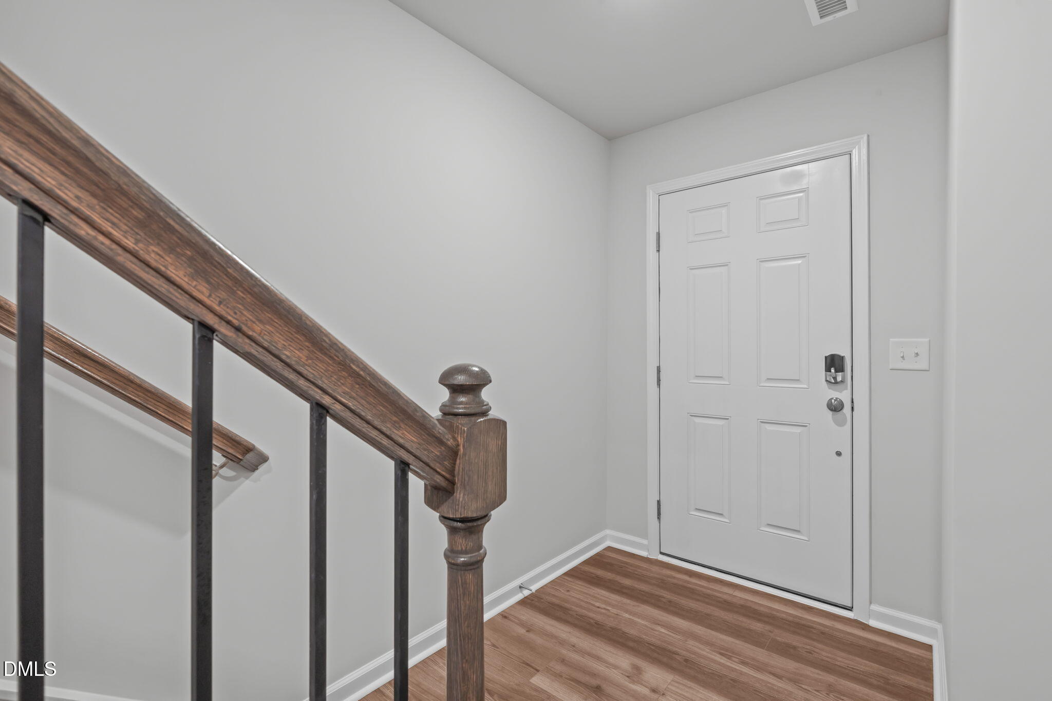 504 Light Oak Way Apex, NC 27539 - Photo 4 of 38 a view of entryway