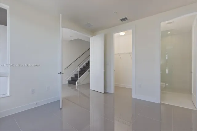 $899,900 | Doral, Doral, FL 33178