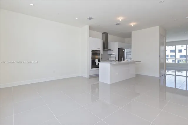 $899,900 | Doral, Doral, FL 33178