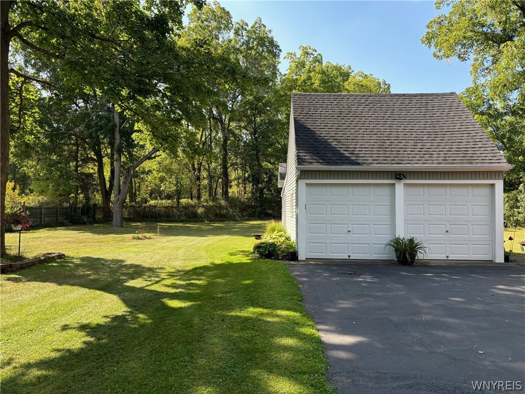 4540 Harris Hill Road Clarence, NY 14221 - Photo 17 of 26