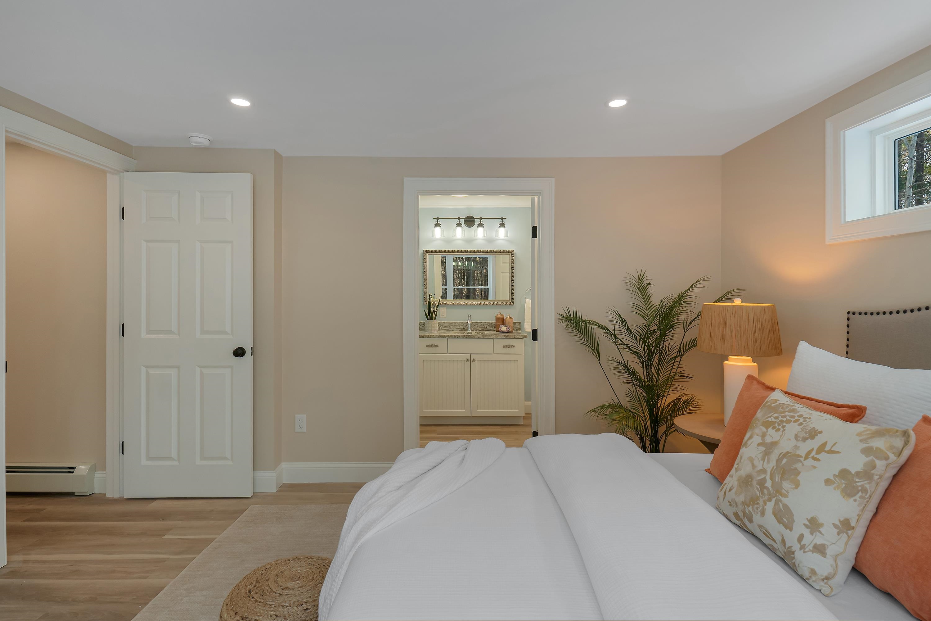 259 Pine Hill Road York, ME 03902 - Photo 3 of 31 Gallery Image 3