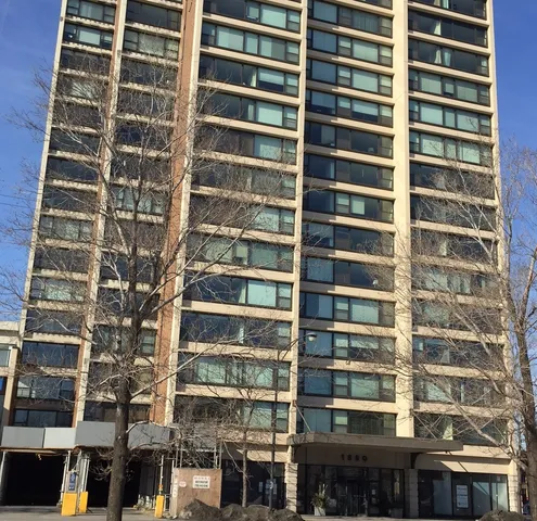 $2,400 | 1850 North Clark Street, Unit 901, Chicago, IL 60614