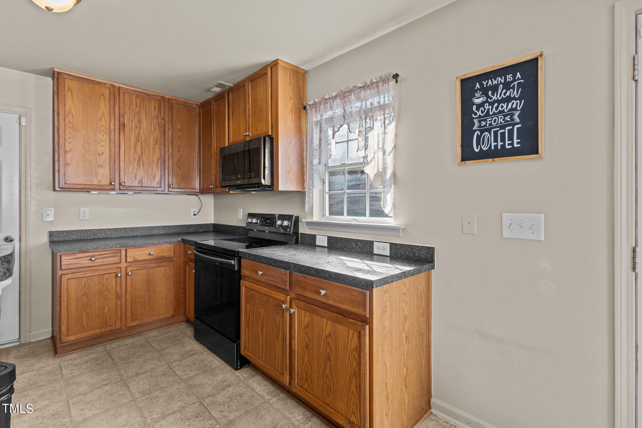 1312 Rushing Creek Parkway Raleigh, NC 27610 - Photo 13 of 31 15