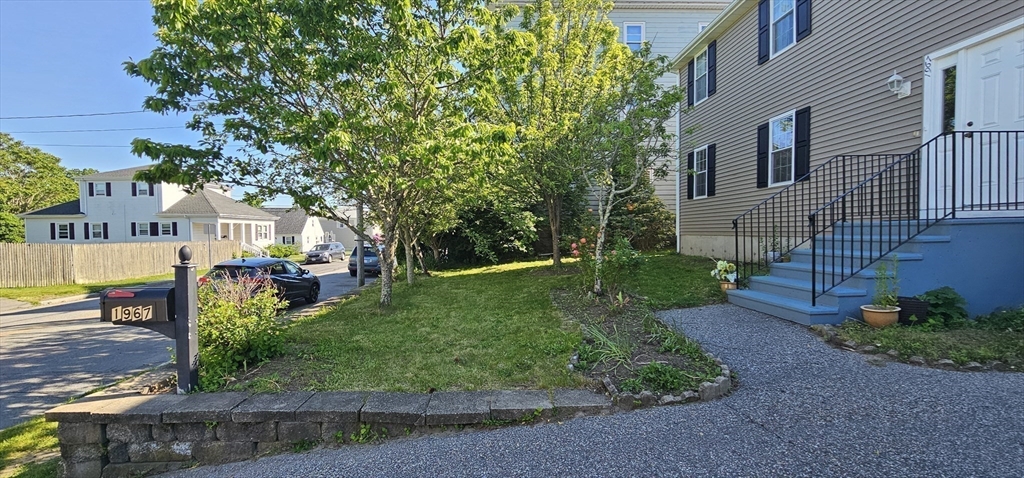 1967 Rodman Street Fall River, MA 02721 - Photo 3 of 18