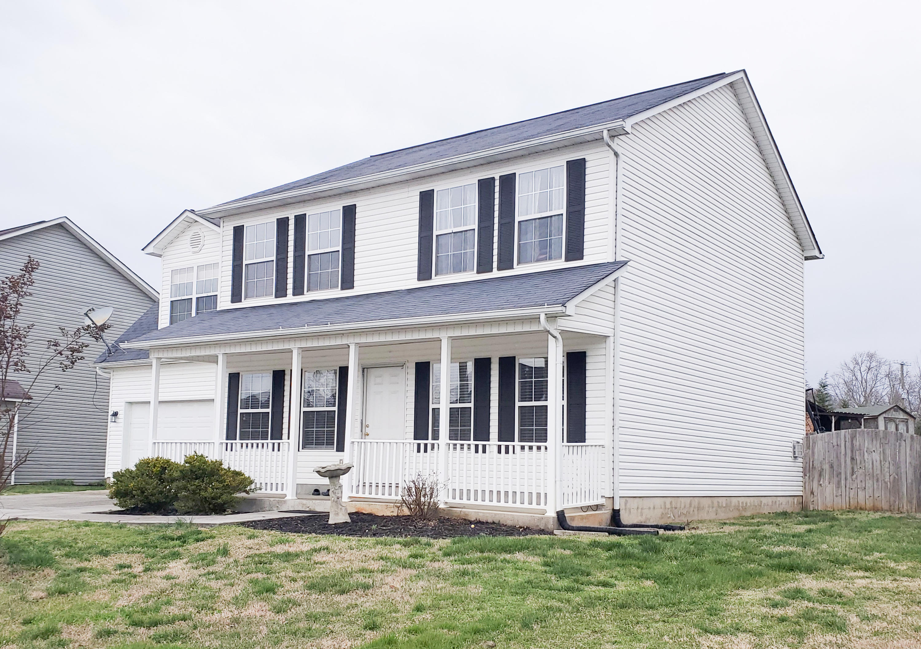 7824 Dawnview Road Powell, TN 37849 - Photo 2 of 20 PSX_20200207_202737