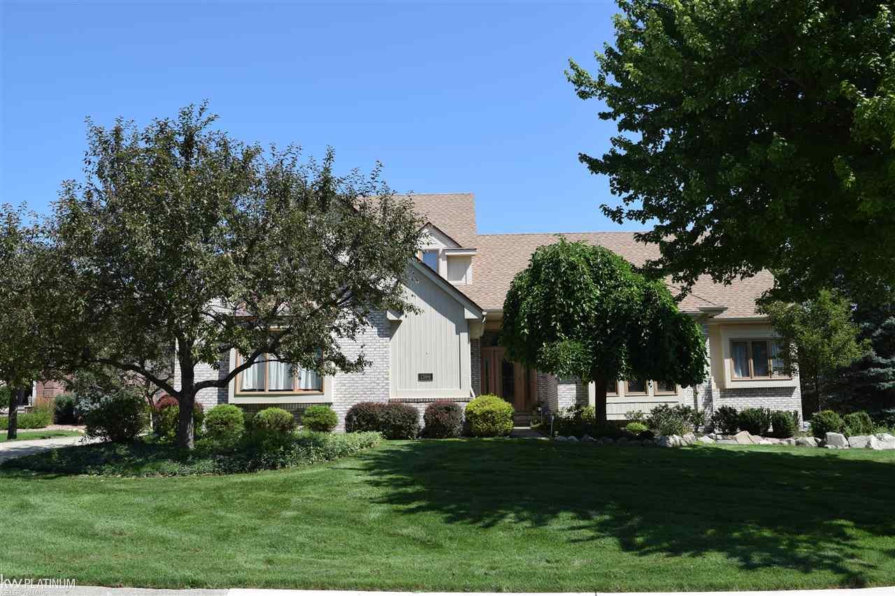 1396 Otter Drive Rochester Hills, MI 48306 - Photo 1 of 27