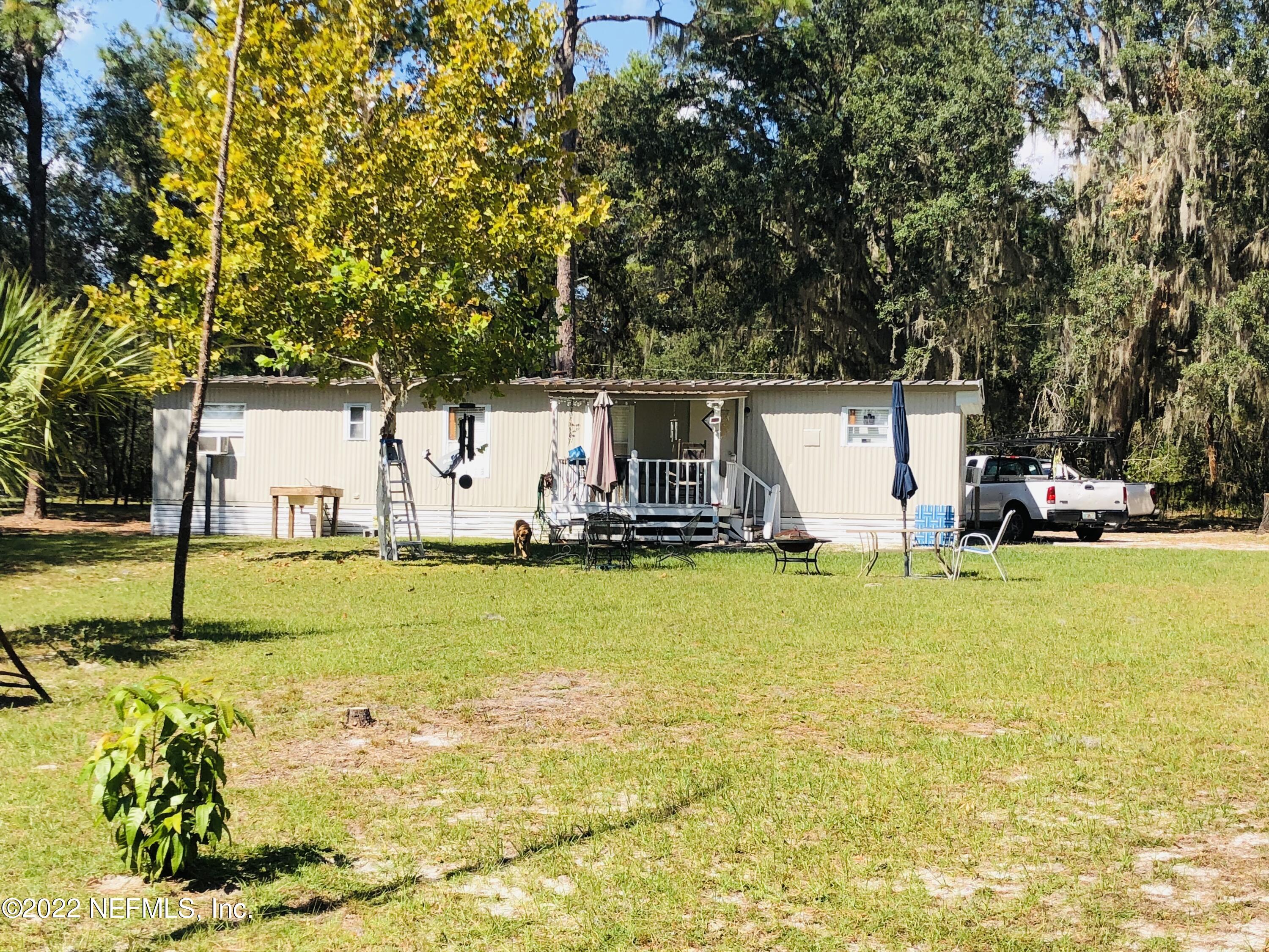 201 Neal Road Hawthorne, FL 32640 - Photo 2 of 13 IMG_6914