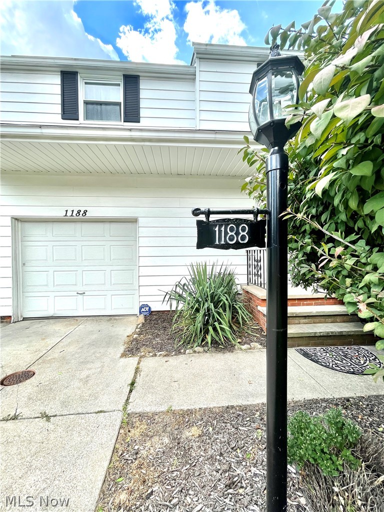 1188 Brainard Road Lyndhurst, OH 44124 - Photo 2 of 21