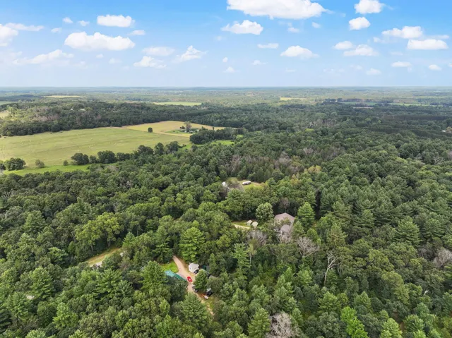 $350,000 | W5603 Elk Lane, Montello, WI 53949