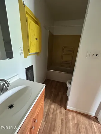 $105,000 | 310 Nottingham Avenue Southeast, Wise, VA 24293