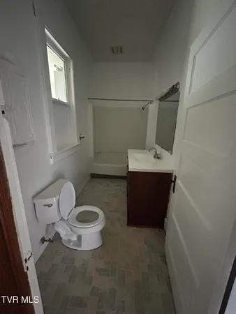 $105,000 | 310 Nottingham Avenue Southeast, Wise, VA 24293