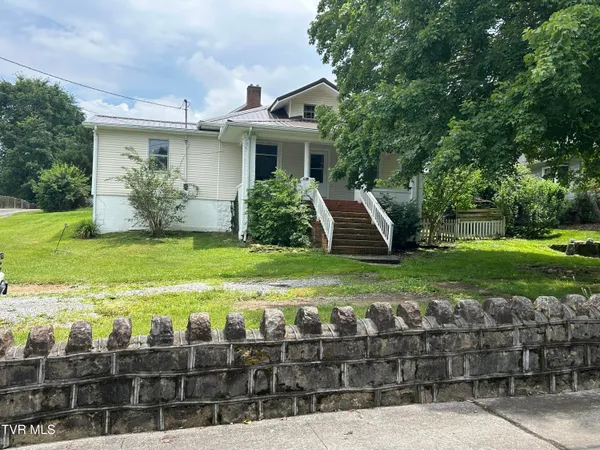 $105,000 | 310 Nottingham Avenue Southeast, Wise, VA 24293