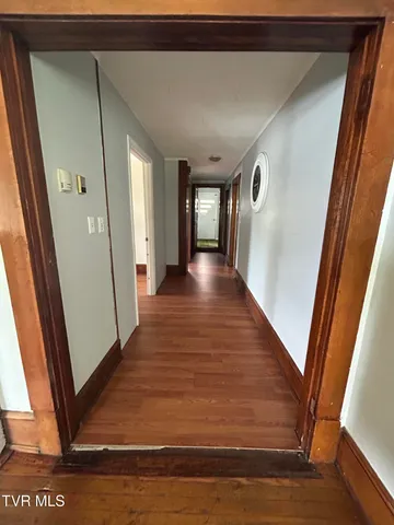 $105,000 | 310 Nottingham Avenue Southeast, Wise, VA 24293