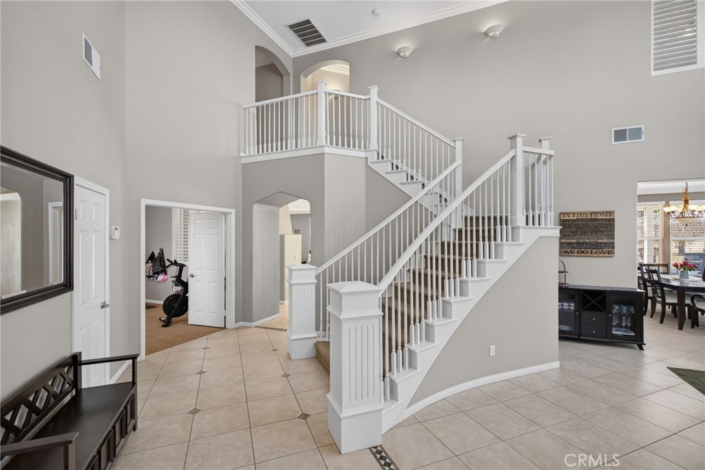 1268 Las Ventanas Way Riverside, CA 92508 - Photo 9 of 66