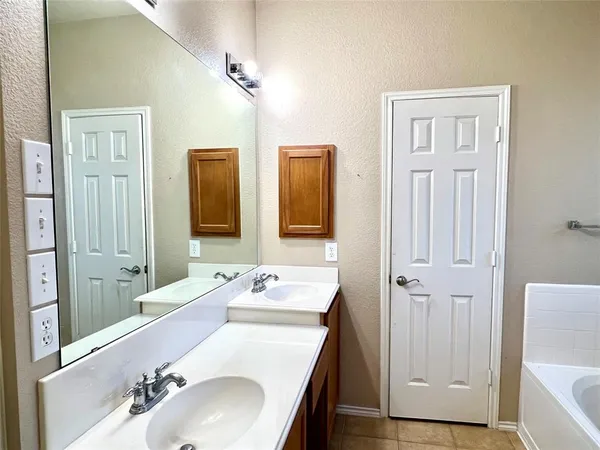 $2,200 | 1211 Cedar Branch Drive, Wylie, TX 75098