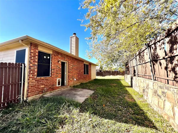 $2,200 | 1211 Cedar Branch Drive, Wylie, TX 75098