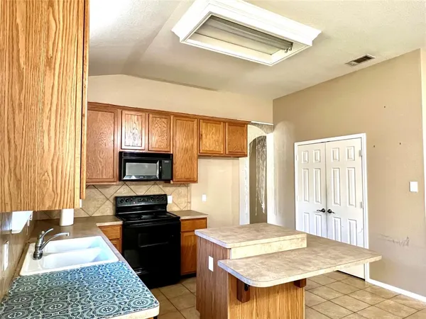 $2,200 | 1211 Cedar Branch Drive, Wylie, TX 75098