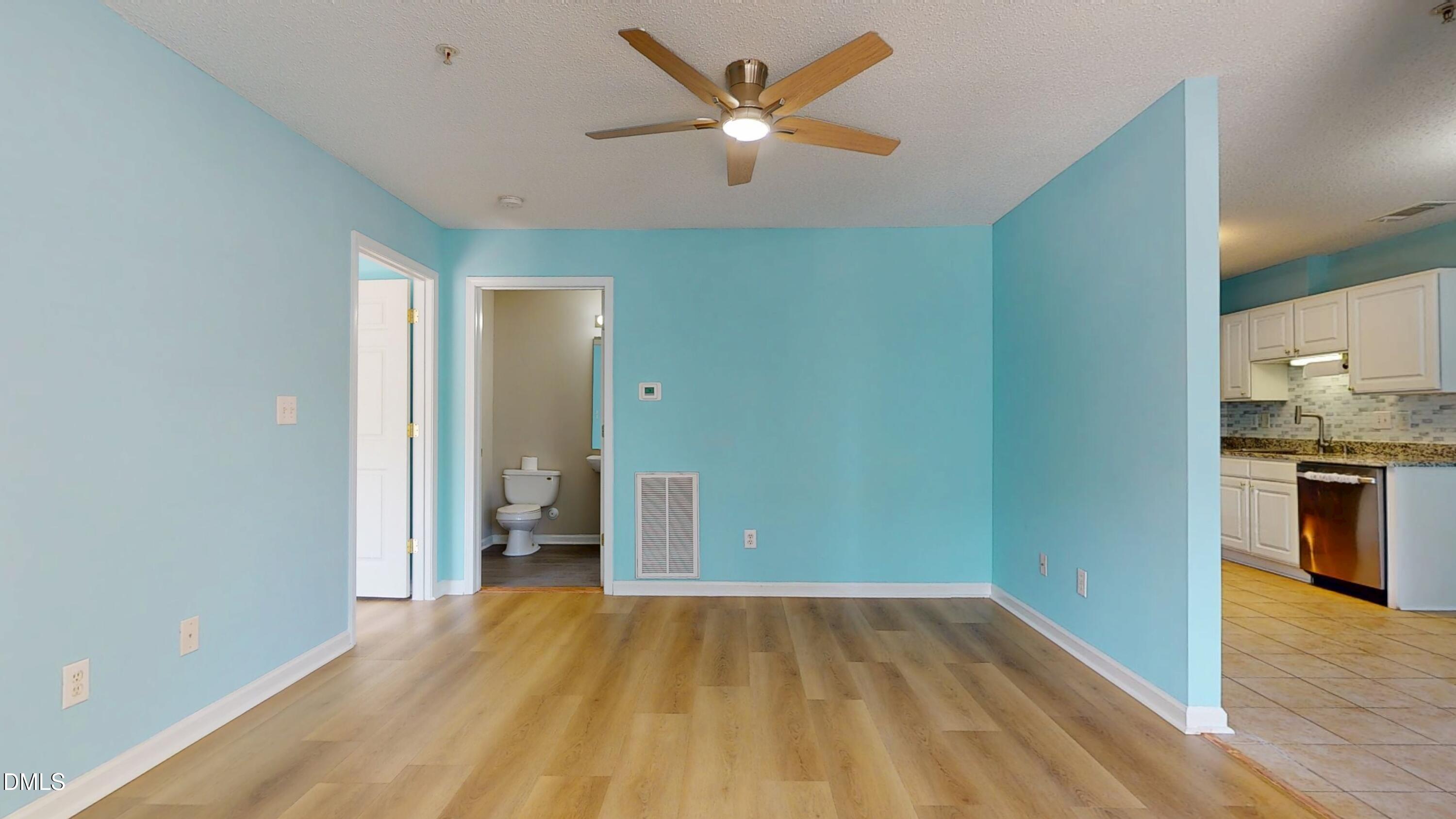 2501 Huntscroft Lane, Unit 100 Raleigh, NC 27617 - Photo 19 of 39
