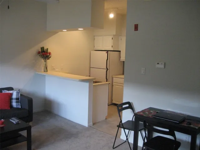 $1,300 | 3404 American Drive, Unit 3326, Lago Vista, TX 78645