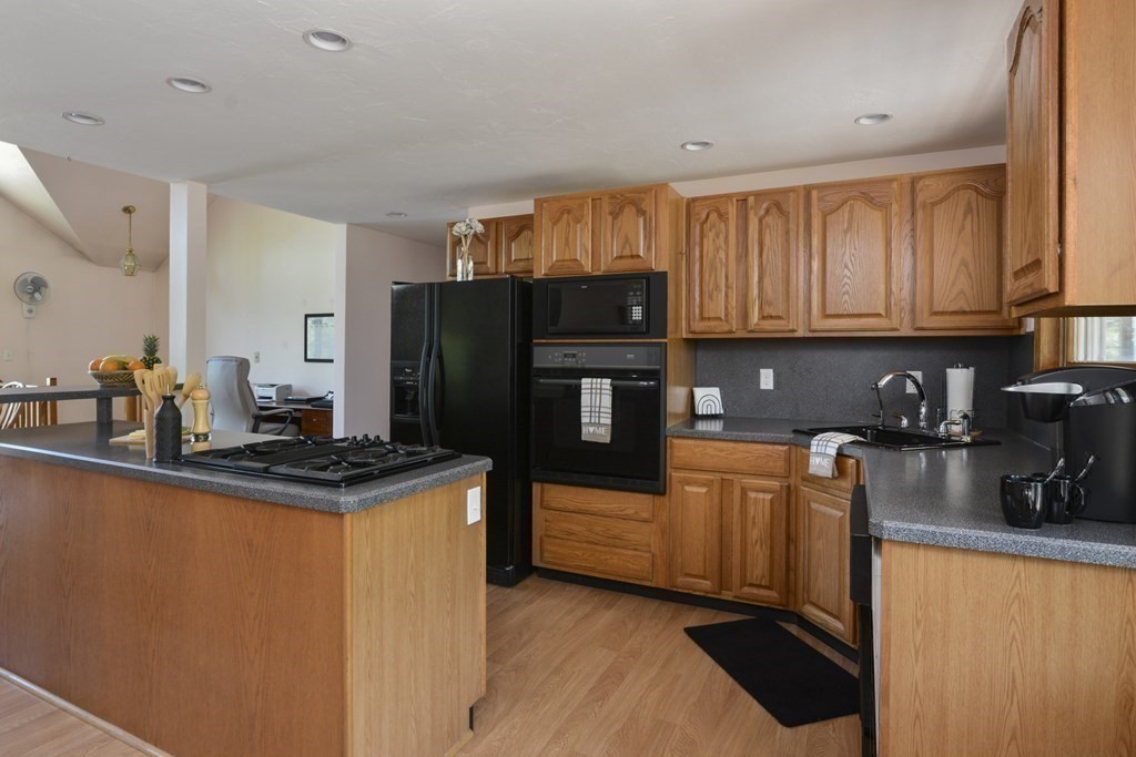 100 Sandy Pond Road Plymouth, MA 02360 - Photo 12 of 36 Gallery Image 12