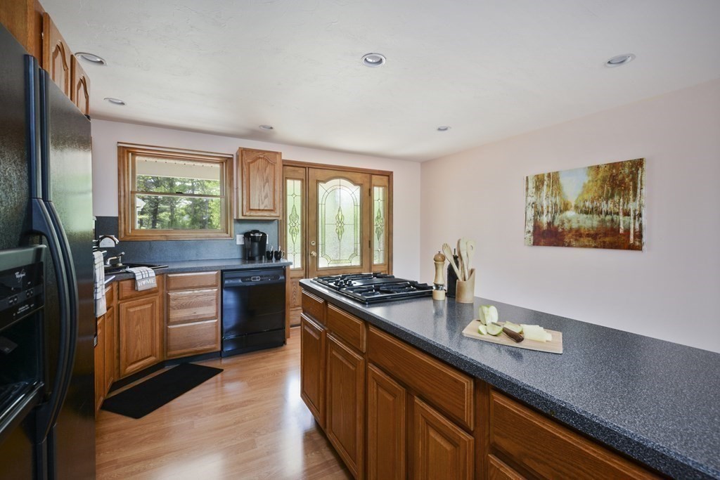 100 Sandy Pond Road Plymouth, MA 02360 - Photo 15 of 36 Gallery Image 15
