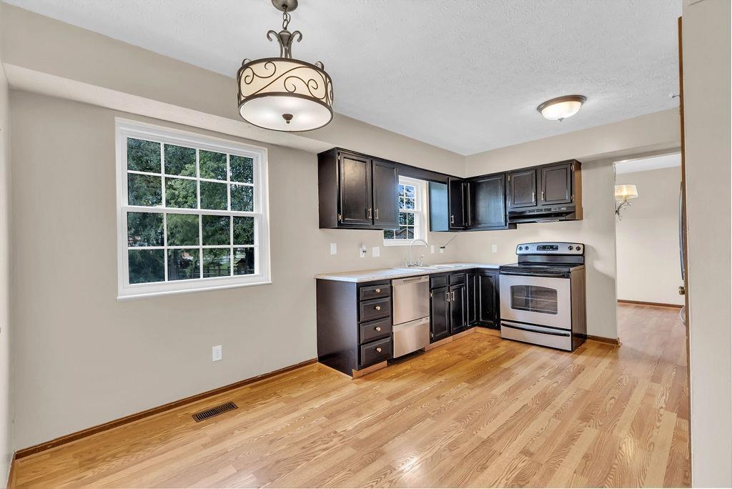 6215 Deer Run Road Middletown, OH 45044 - Photo 17 of 47 Gallery Image 17