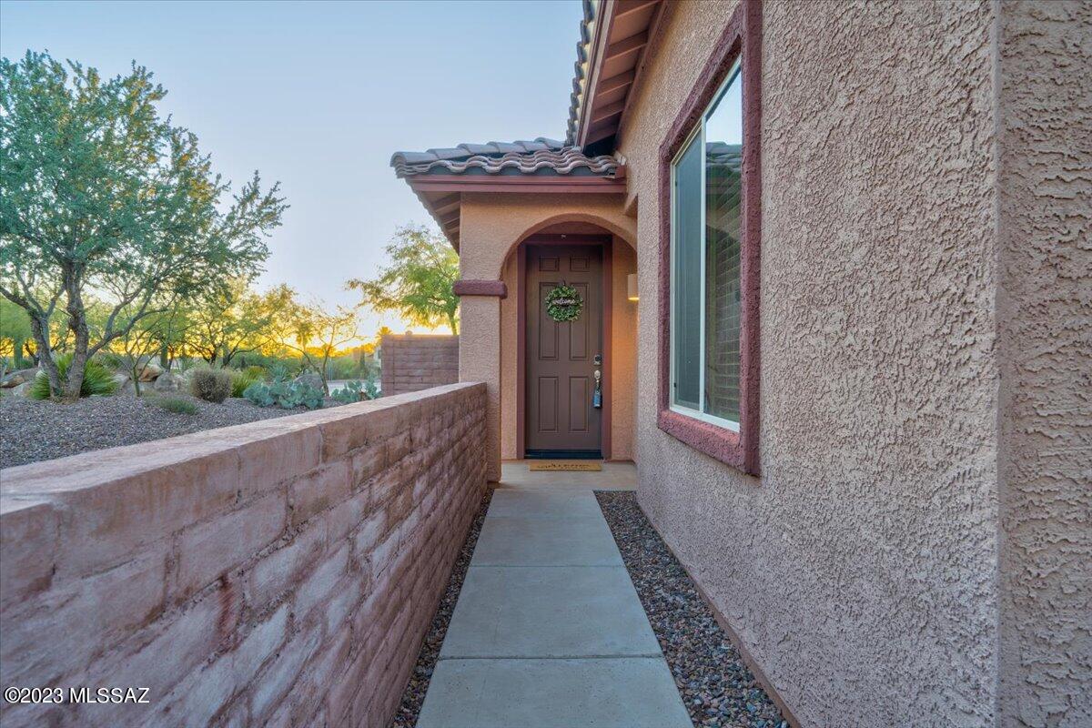 12911 North Shell Traders Court Tucson, AZ 85755 - Photo 4 of 42