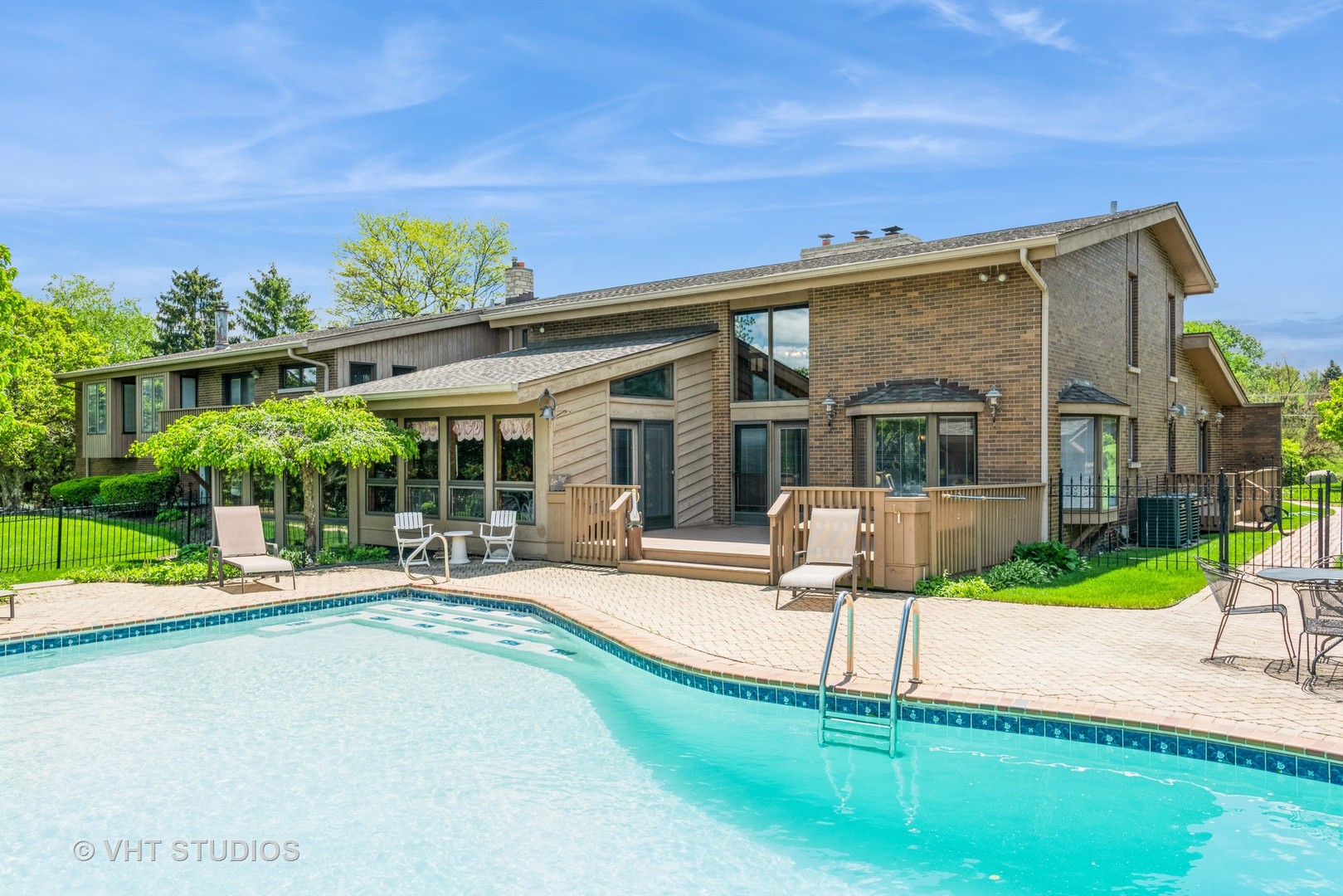 30-w010 Smith Road West Chicago, IL 60185 - Photo 10 of 49